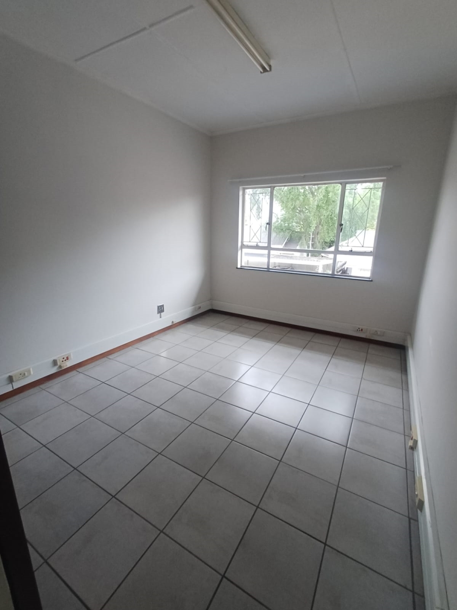 To Let 3 Bedroom Property for Rent in Queenstown Central Eastern Cape